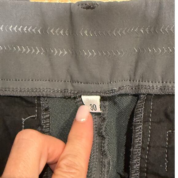 Equisite Breeches Women’s Size 30 – Gray/Navy Knee-Grip Performance Riding Pants - Picture 3 of 3